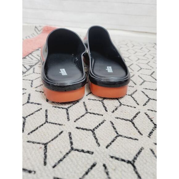 MELISSA SMART CLOG IN BLACK, SZ 6 - Picture 7 of 13